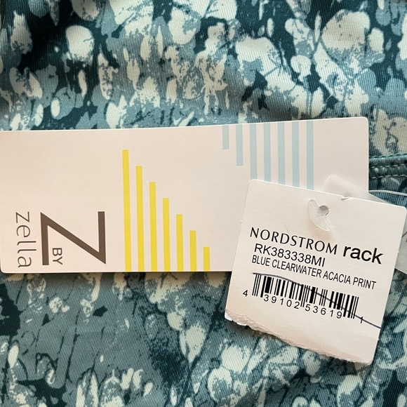 NWT Z by Zella Cropped Leggings Size Small - Picture 7 of 9